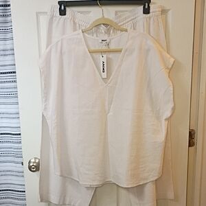DKNY Cream V-Neck Linen Tunic Top